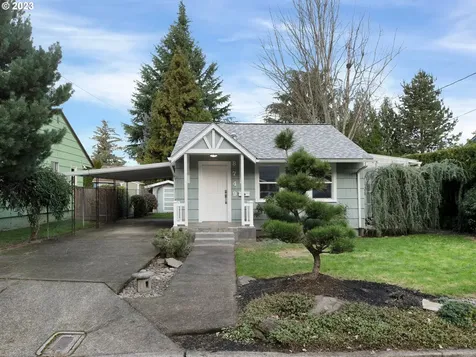 8749 Ne Ward Street Portland OR 97220