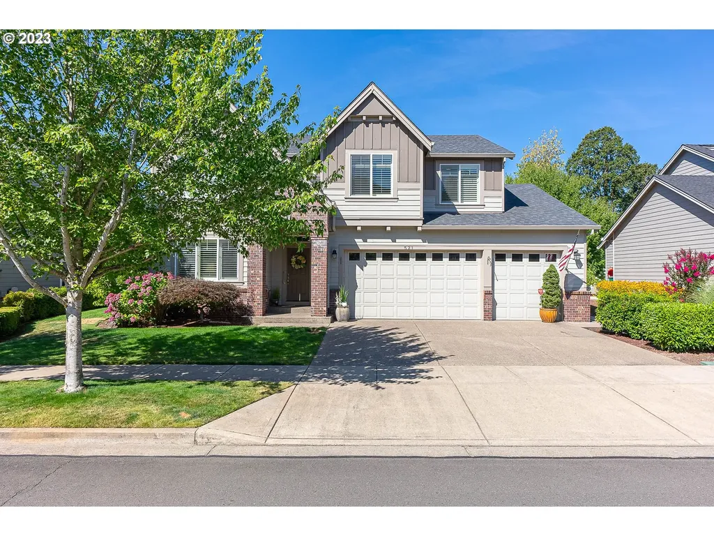 521 N The Greens Avenue Newberg OR 97132