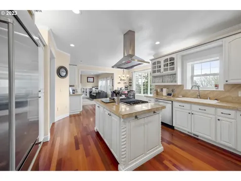 551 Lone Oak Road Longview WA 98632