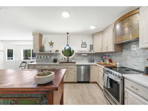 53310 Morrison Road Bandon OR 97411