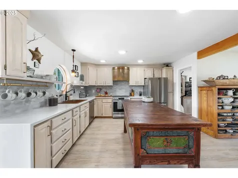 53310 Morrison Road Bandon OR 97411