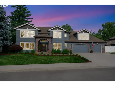 2142 Nw Hood Drive Camas WA 98607