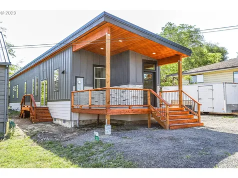 910 Clark Street The Dalles OR 97058