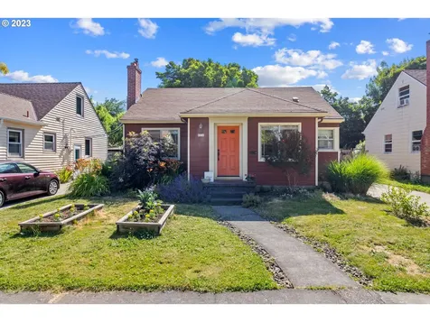 6836 Ne 23rd Avenue Portland OR 97211