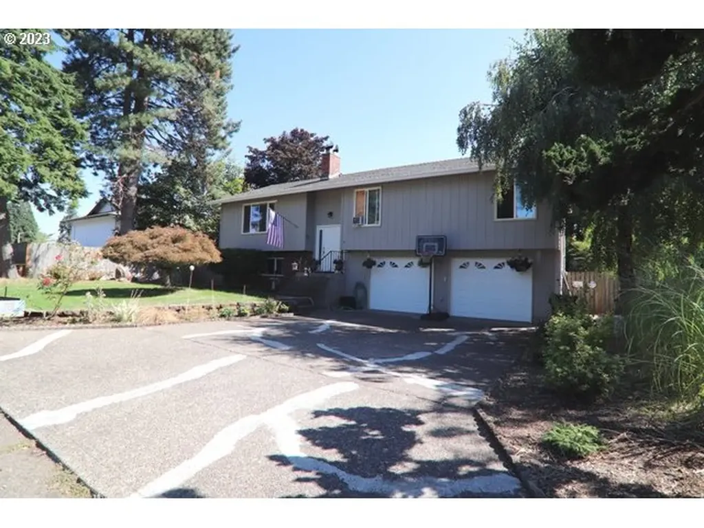 230 Amanda Court Oregon City OR 97045