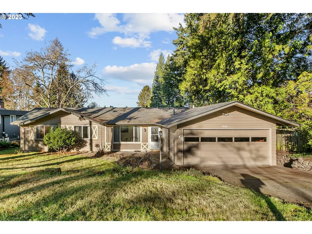 4909 SE 140th Avenue Portland OR 97236