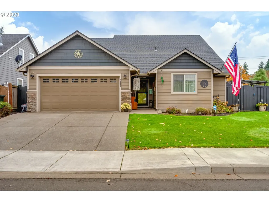 367 Yellowwood Street Junction City OR 97448
