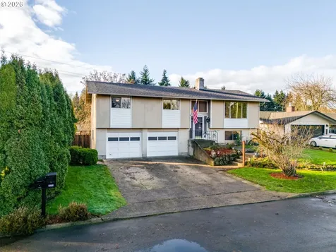 10104 NW 29th Avenue Vancouver WA 98685
