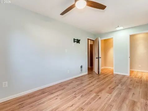 10104 NW 29th Avenue Vancouver WA 98685