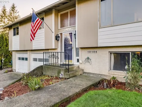 10104 NW 29th Avenue Vancouver WA 98685