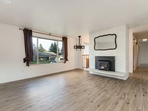 10104 NW 29th Avenue Vancouver WA 98685