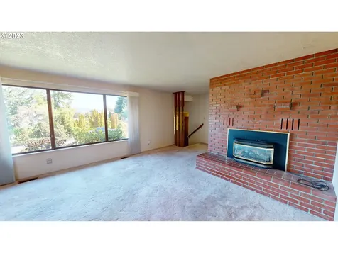 2196 Nw Andrea Street Roseburg OR 97471