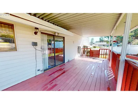 2196 Nw Andrea Street Roseburg OR 97471
