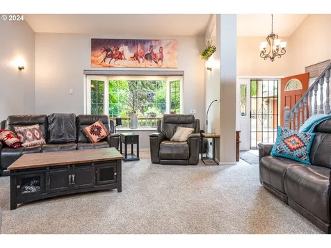 16216 Se Bel Air Drive Damascus OR 97089