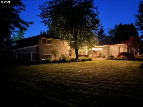 16216 Se Bel Air Drive Damascus OR 97089