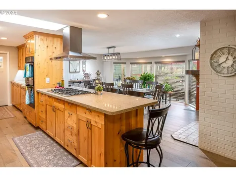 16216 Se Bel Air Drive Damascus OR 97089