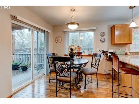 1329 N Creekside Lane Newberg OR 97132