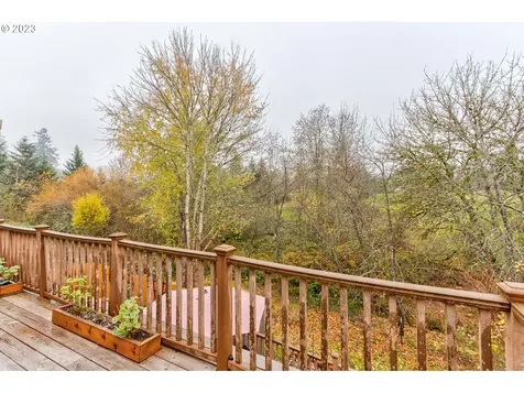 1329 N Creekside Lane Newberg OR 97132