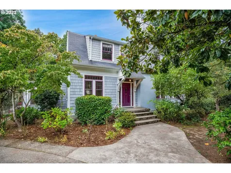6739 Sw 63rd Avenue Portland OR 97219