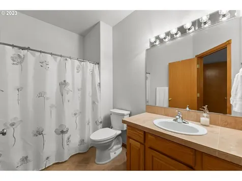 3701 NE 113th Street Vancouver WA 98686