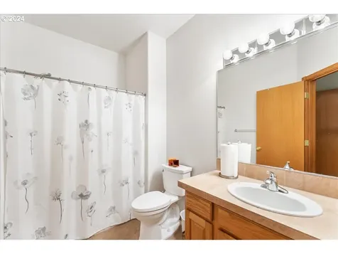 3701 NE 113th Street Vancouver WA 98686
