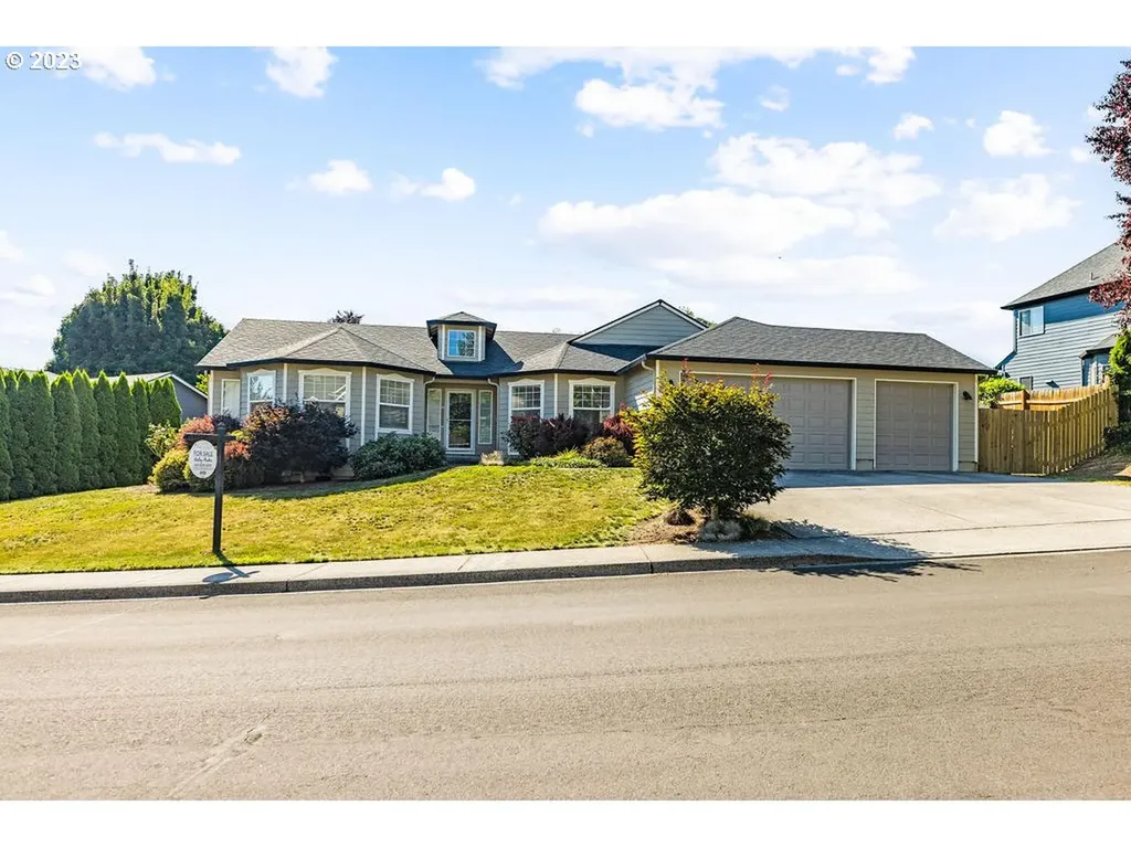 4375 M Loop Washougal WA 98671