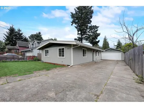 10023 N Burr Avenue Portland OR 97203