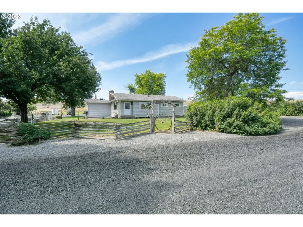 45808 Gopher Flats Pendleton OR 97801