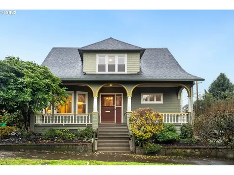 2304 Se Main Street Portland OR 97214