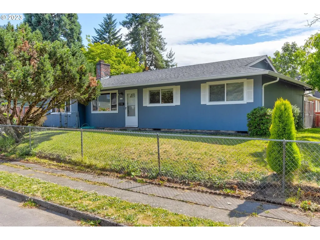 9238 N Windle Street Portland OR 97203