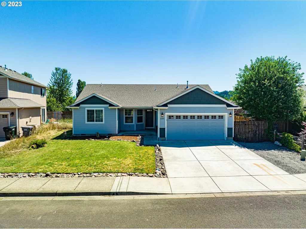 1263 40th Avenue Sweet Home OR 97386