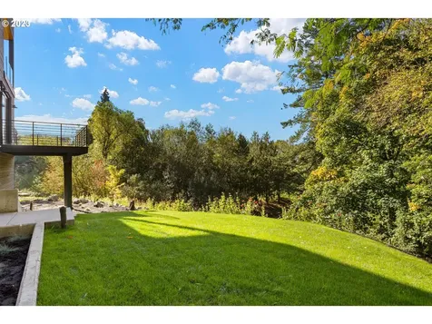 9289 Nw Lovejoy Street Portland OR 97229