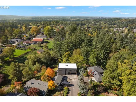 9289 Nw Lovejoy Street Portland OR 97229