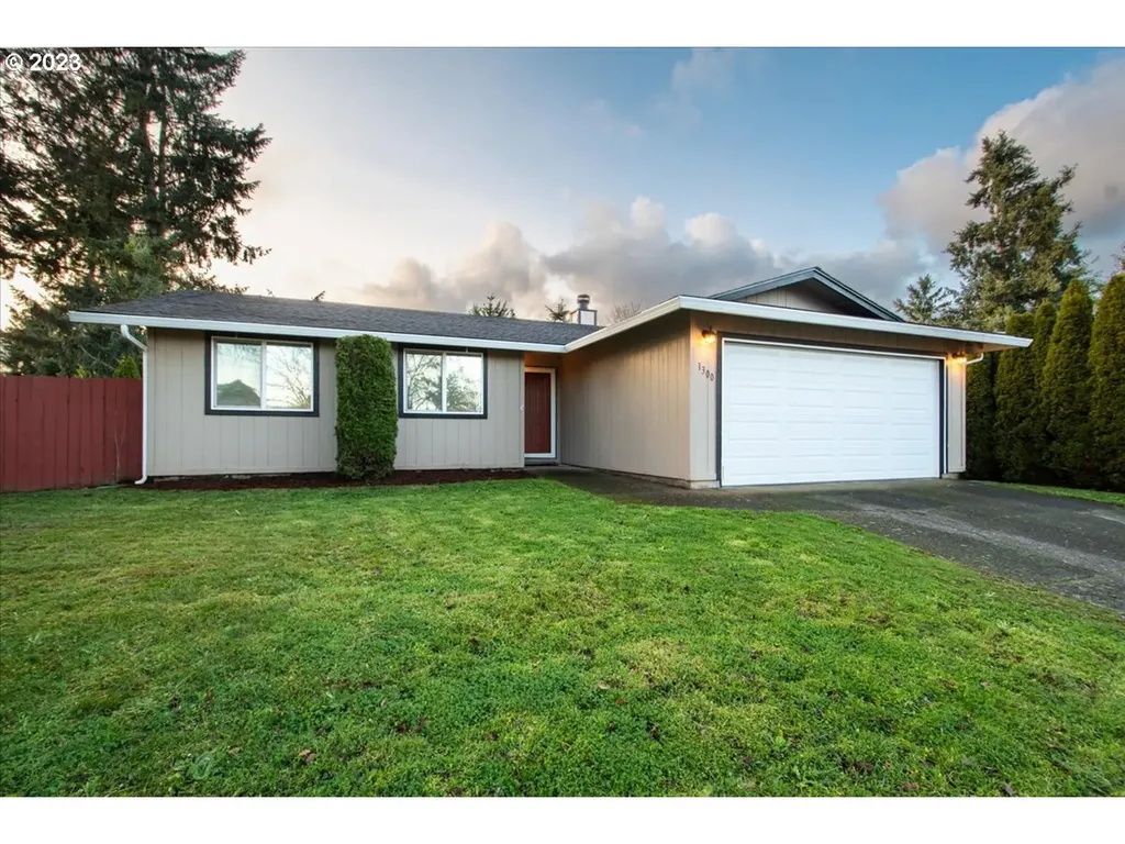 1300 Se Briarwood Drive Vancouver WA 98683