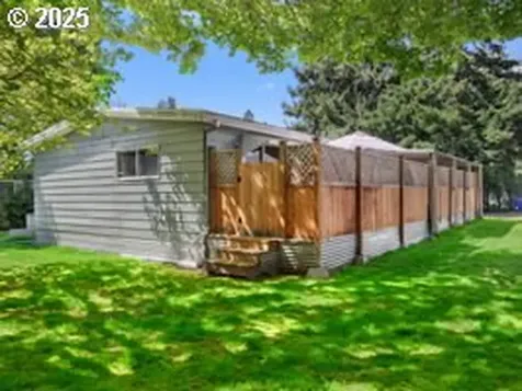 12450 N South Shore Avenue Portland OR 97217