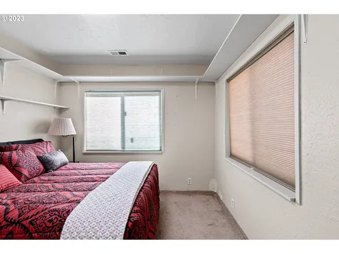 89586 Nelson Mountain Road Walton OR 97490