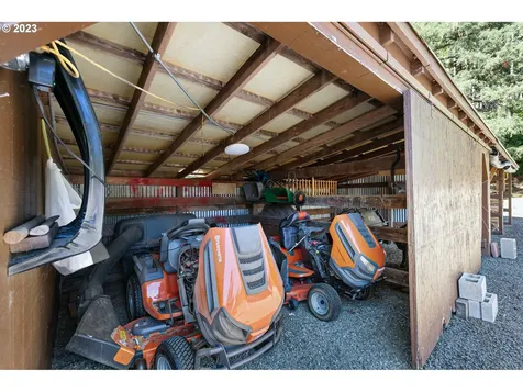 89586 Nelson Mountain Road Walton OR 97490