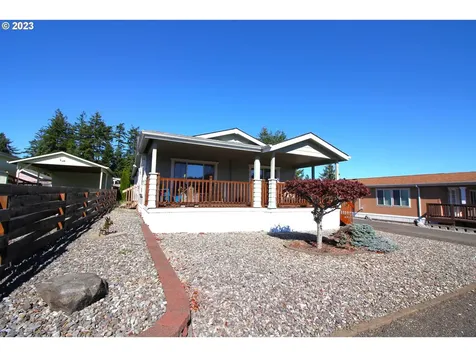 3030 Knott Terrace Coos Bay OR 97420