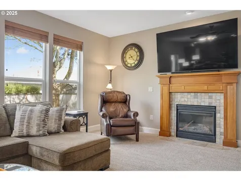1833 NW Cottonwood Drive Mcminnville OR 97128