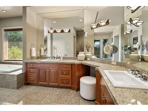 3015 Nw Lacamas Drive Camas WA 98607