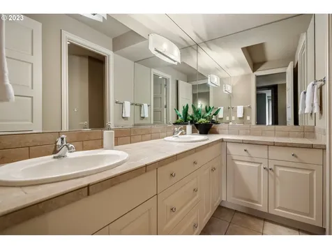 3015 Nw Lacamas Drive Camas WA 98607