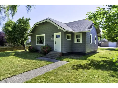 560 18th Avenue Longview WA 98632