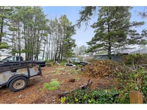 1032 SW 14th Street Lincoln City OR 97367