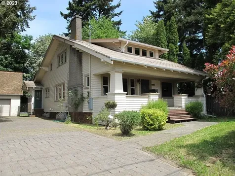 10927 Ne Glisan Street Portland OR 97220