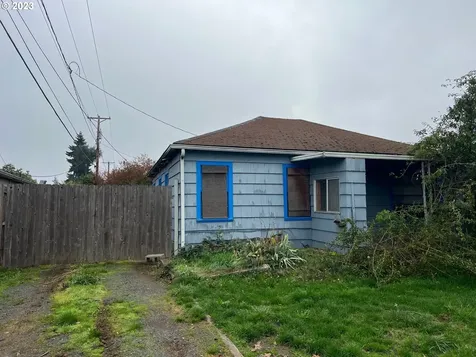 645 21st Street Springfield OR 97477