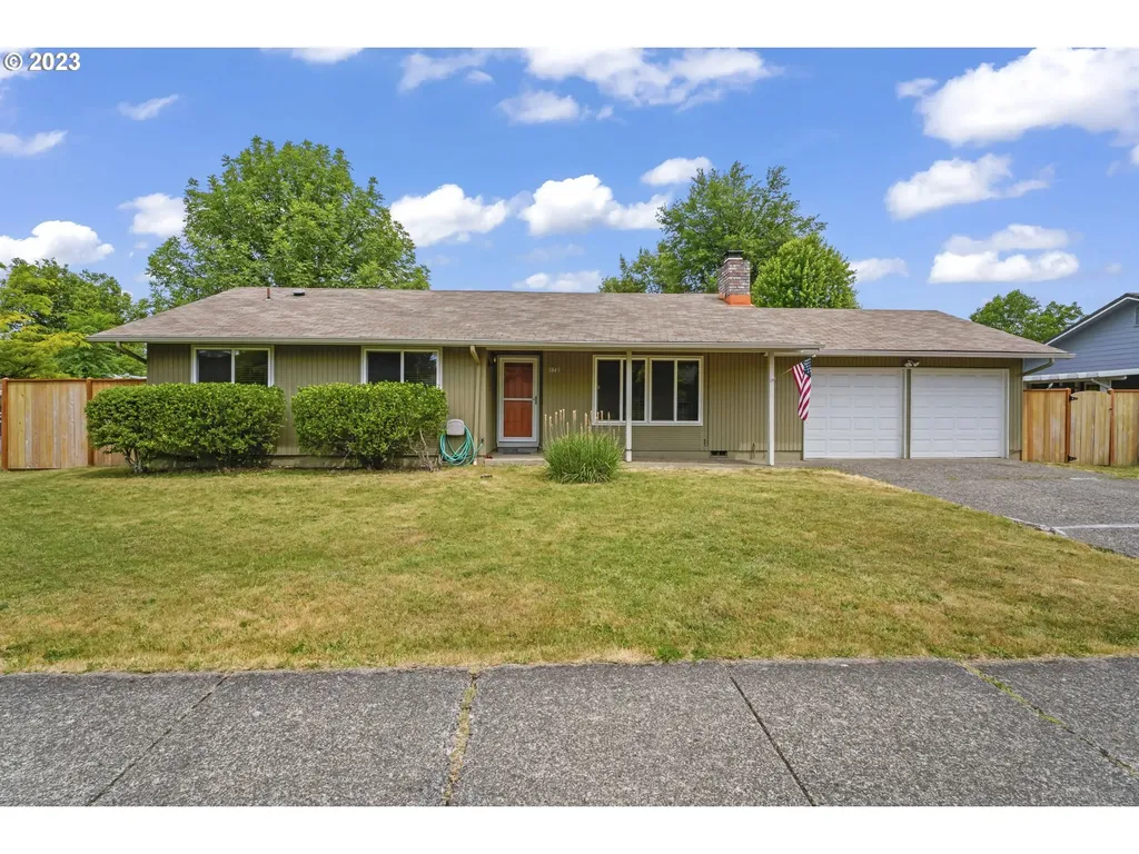 3845 Peppertree Drive Eugene OR 97402