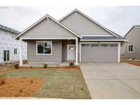 585 NE Fern Avenue Dallas OR 97338