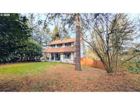 2110 E Main Street Cottage Grove OR 97424