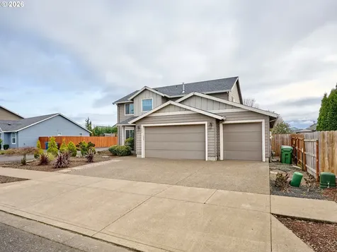 574 Prairie Street Woodburn OR 97071