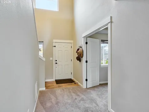 574 Prairie Street Woodburn OR 97071